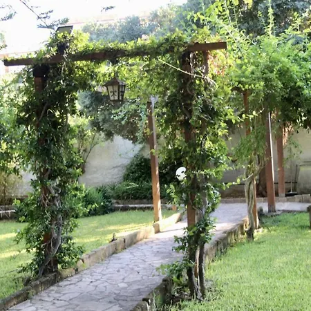 Enza Bellissima Con Piscina Terrasini